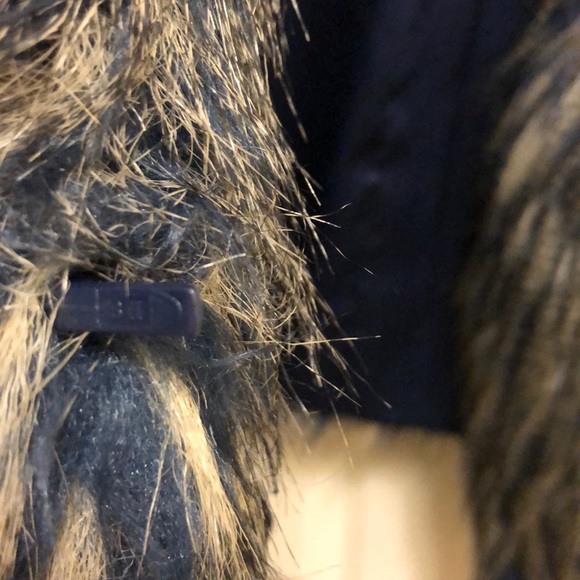 NWOT-Romeo & Juliet Couture faux fur vest - Picture 6 of 8